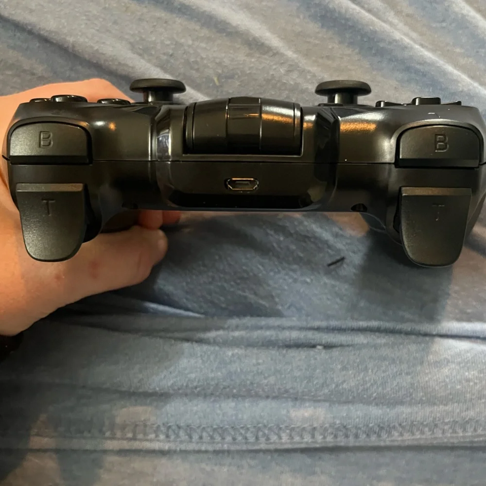 *BRAND NEW/UNUSED 🆕* Black VRG Pro Virtual Reality Headset w| iPega Controller